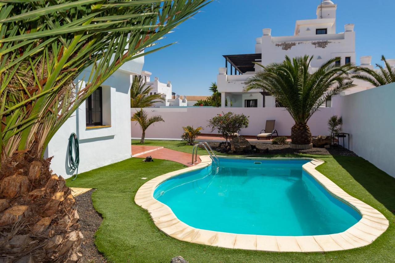 Casa Blanca Villa Corralejo Exterior photo
