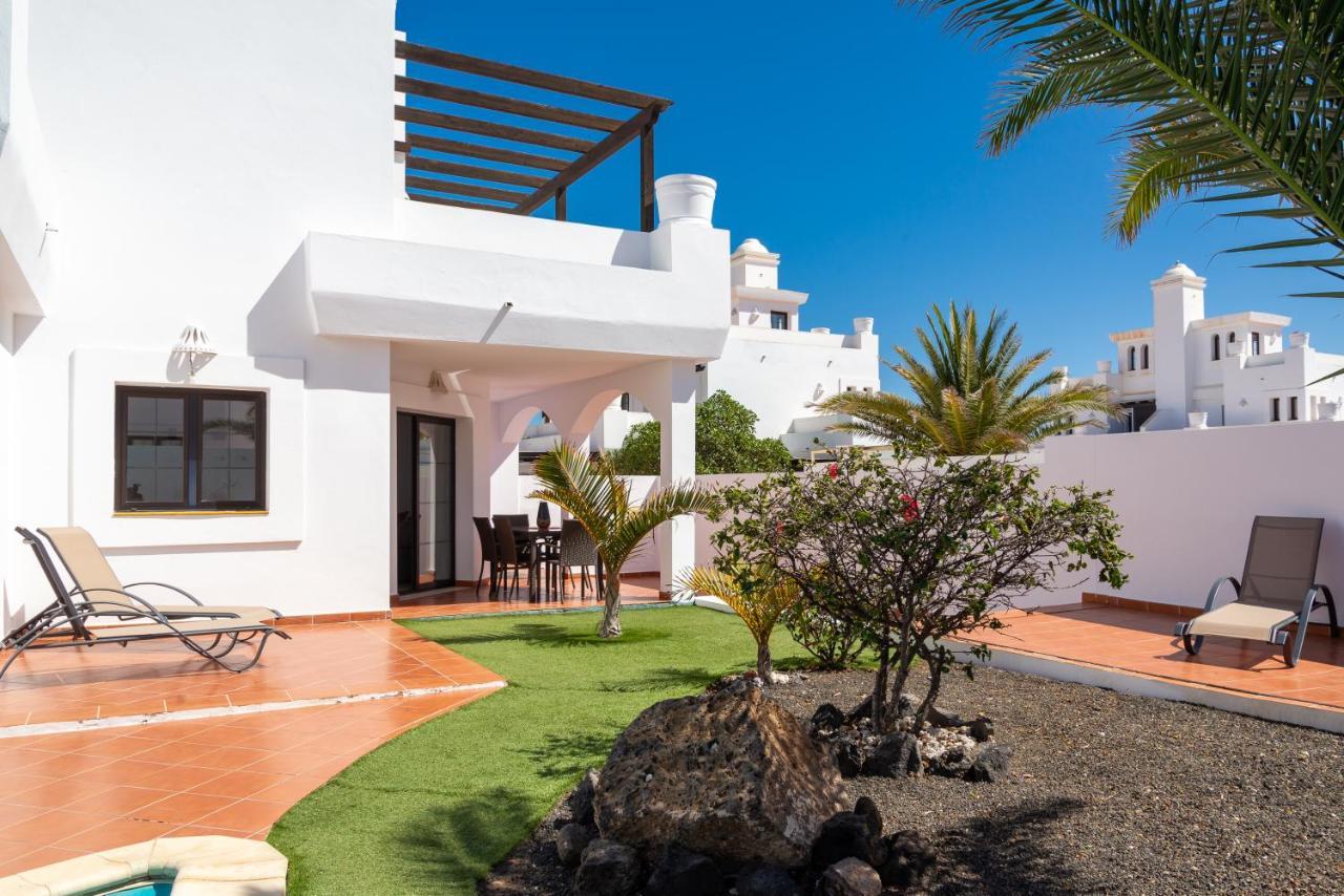 Casa Blanca Villa Corralejo Exterior photo